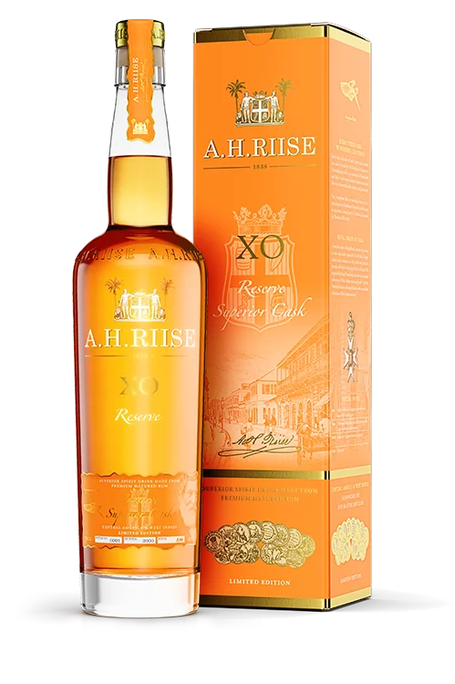 Alkohol značky A.H.Riise / Old St. Croix