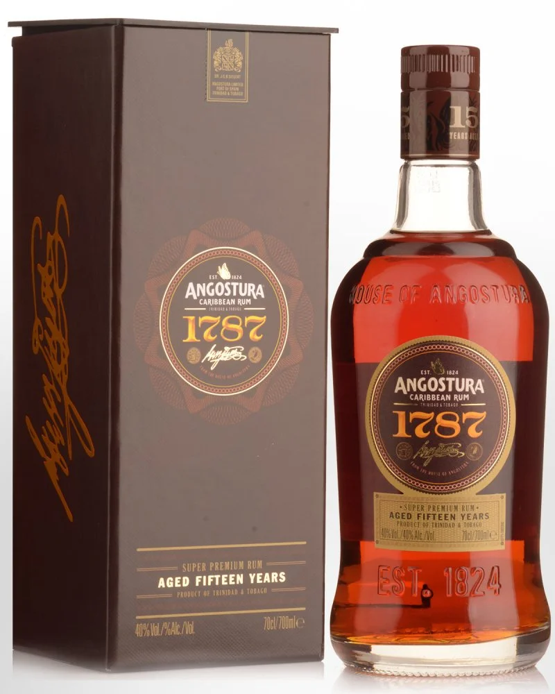 Alkohol značky Angostura Rum