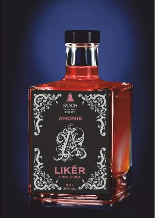 Gravírování: Exclusive Likér Aronie 0,5l 20%
