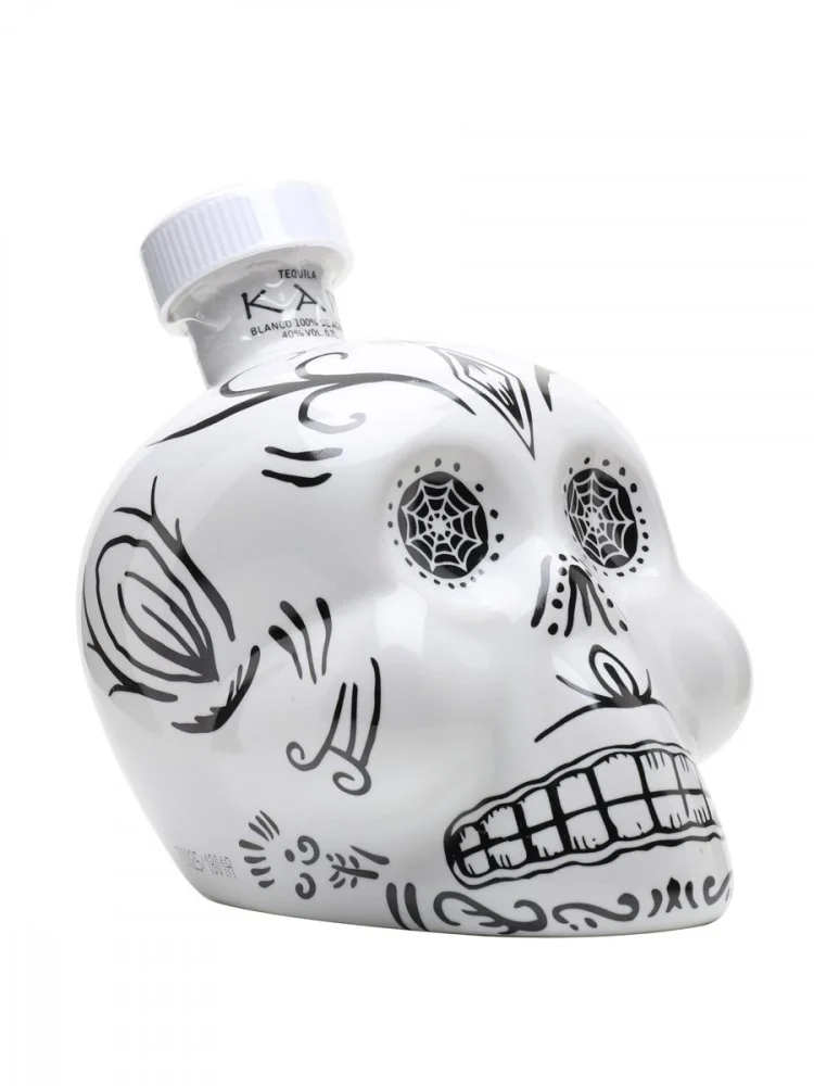 Alkohol značky KAH